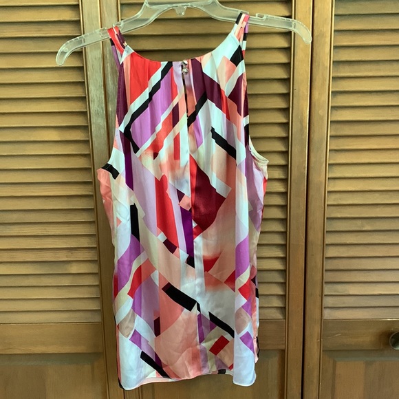 Top - Picture 2 of 2